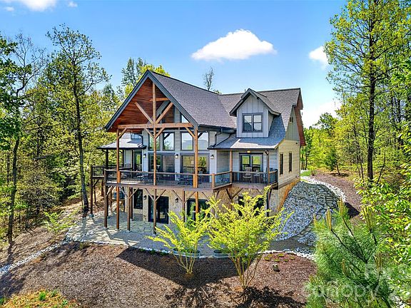 4th image of 623 Mountain Vista Dr