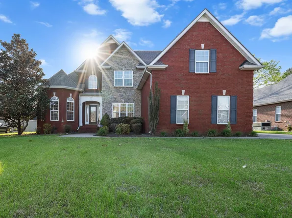 3016 Beaufort St, Murfreesboro, TN 37127