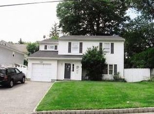 301 Marcella Rd, Parsippany, NJ 07054