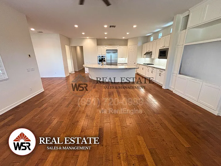18691 Oak Park Dr — Photo 9