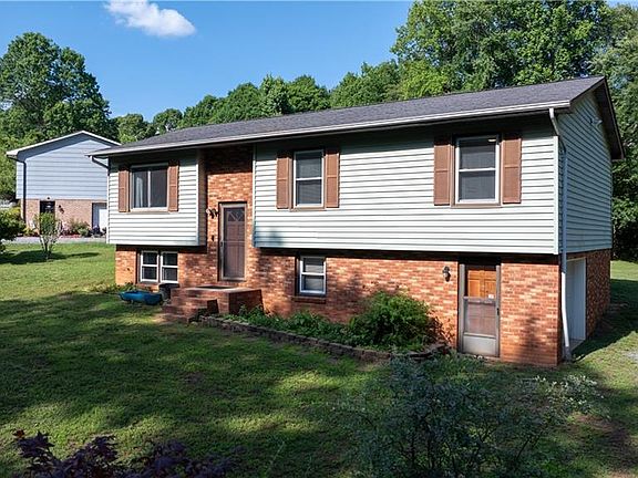 3rd image of 3350 Tolley St