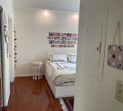 5th image of 153 N Oak Knoll Ave APT 107