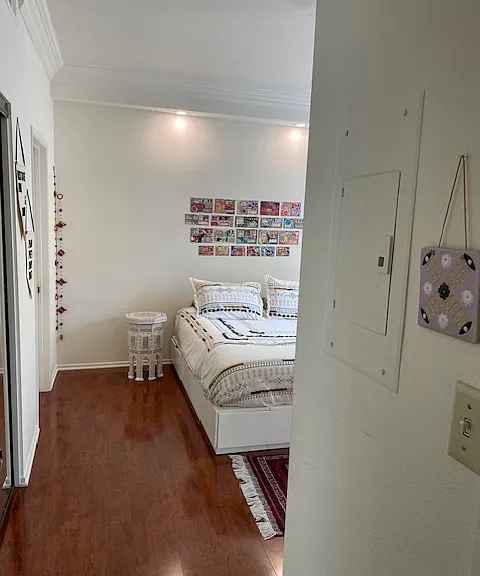 153 N Oak Knoll Ave #107 — Photo 5