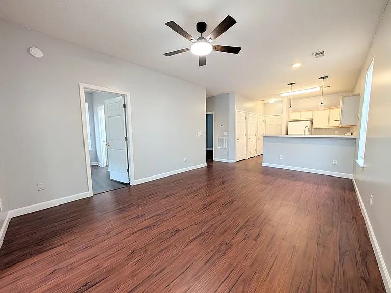 484 River Oaks Dr #62E — Photo 11