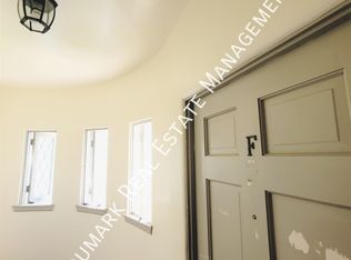 601 Glenwood Rd #F, Glendale, CA 91202