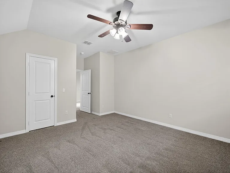 1651 Saddle Tree Rd — Photo 41