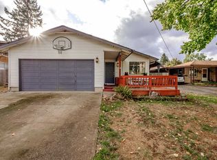 1320 Filbert St, Lebanon, OR 97355