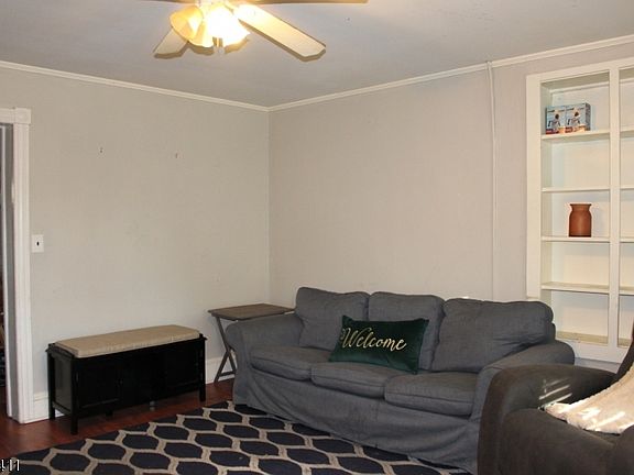 4th image of 859 South Blvd