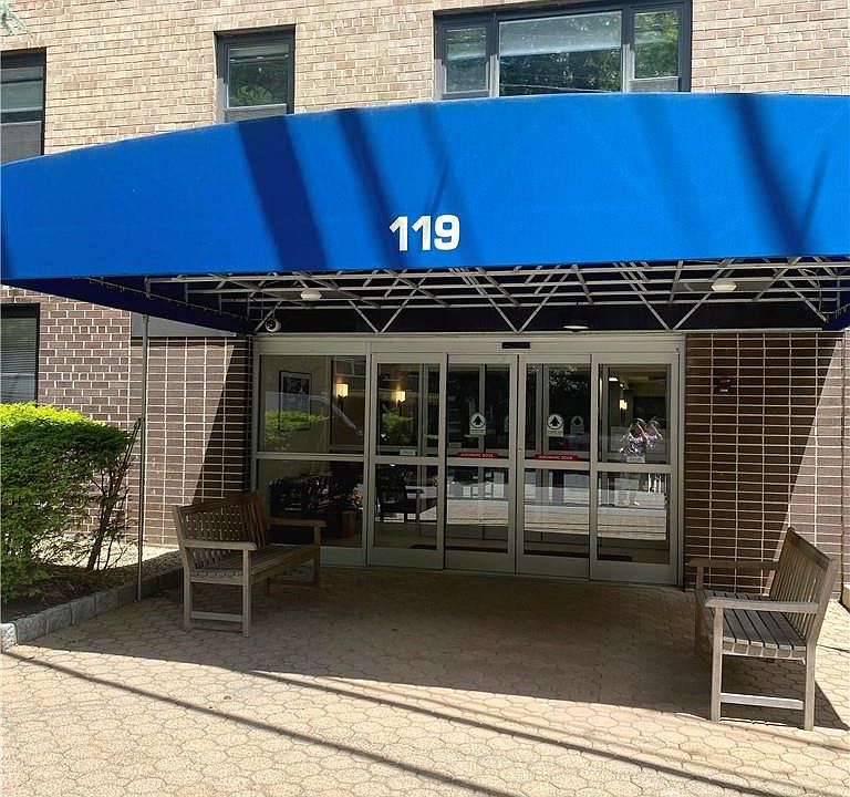 1st image of 119 E Hartsdale Avenue #5H