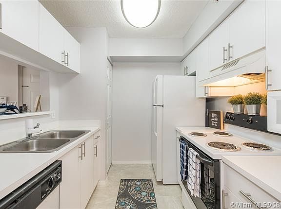 4th image of 12172 Saint Andrews Pl APT 209