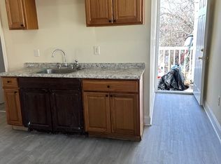 48 Irion St #3, Waterbury, CT 06704