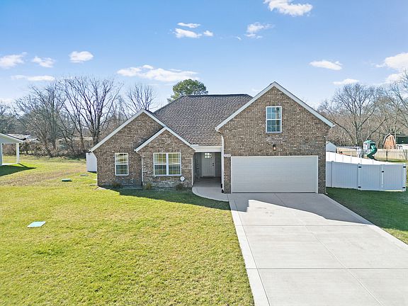5th image of 1210 Preston Way
