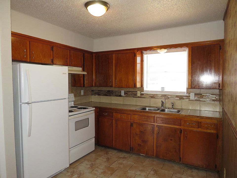 1st image of 314 Sunset Ln #B