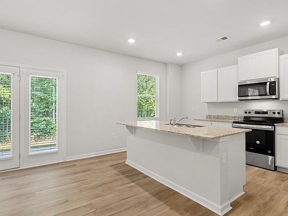 5th image of 109 Glenrise Rd