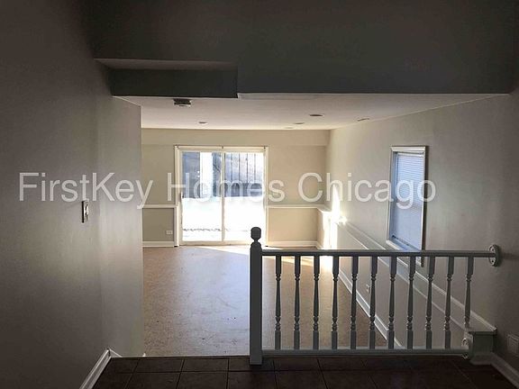 3rd image of 1412 Lotus Dr