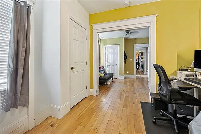 1 bed, 1.0 bath, 900 sqft, $1,500 — Photo 2