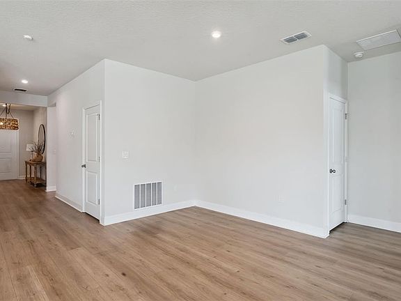 4th image of 455 Winter Solstice Ln