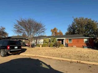 724 N Brewer Ave, Hydro, OK 73048