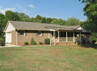 1039 Dickerson Rd, Anderson, SC 29626