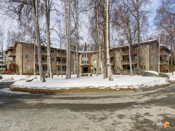 400 W 76th Ave APT 103, Anchorage, AK 99518