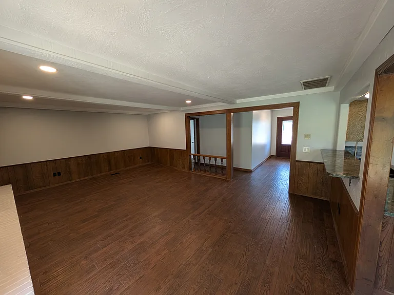 10133 Bromley Ct — Photo 15