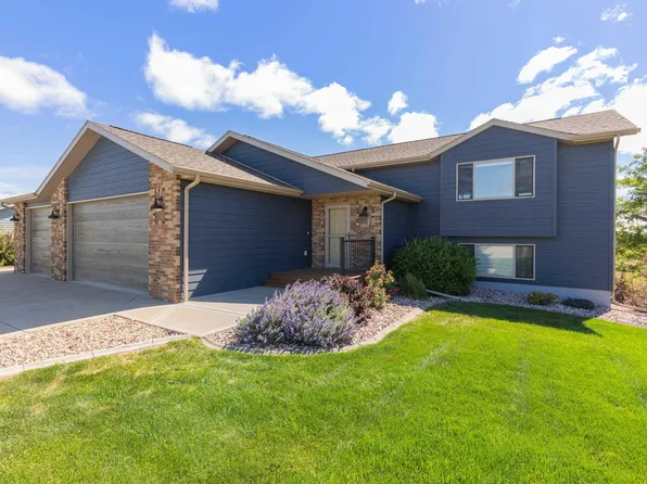 22732 Coyote Trl, Box Elder, SD 57719