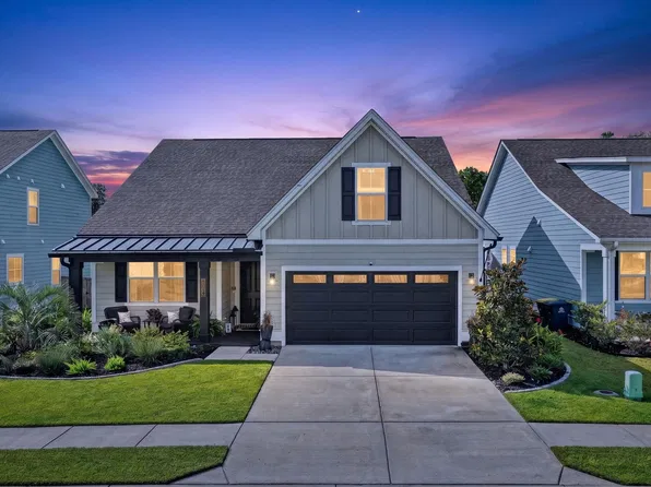 313 Hillman Trail Dr, Moncks Corner, SC 29461