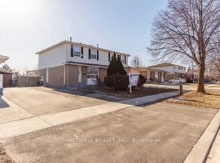 7761 Anaka Dr, Mississauga, ON L4T3H8
