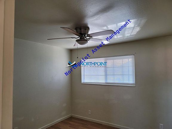 4th image of 3720-3740 Astoria St #4-3740_UNIT