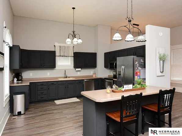 311 Logan St, Diller, NE 68342