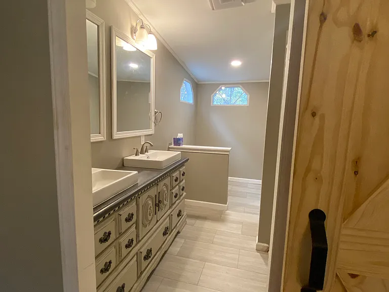 106 Lane Dr — Photo 17