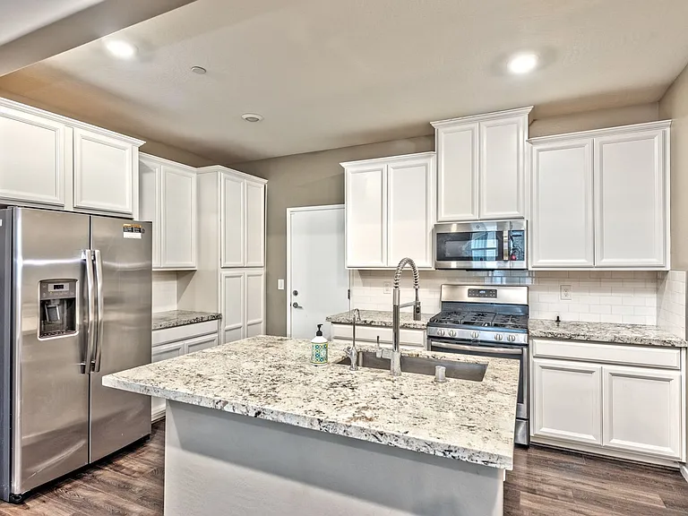 48 Lomita Heights Dr — Photo 4