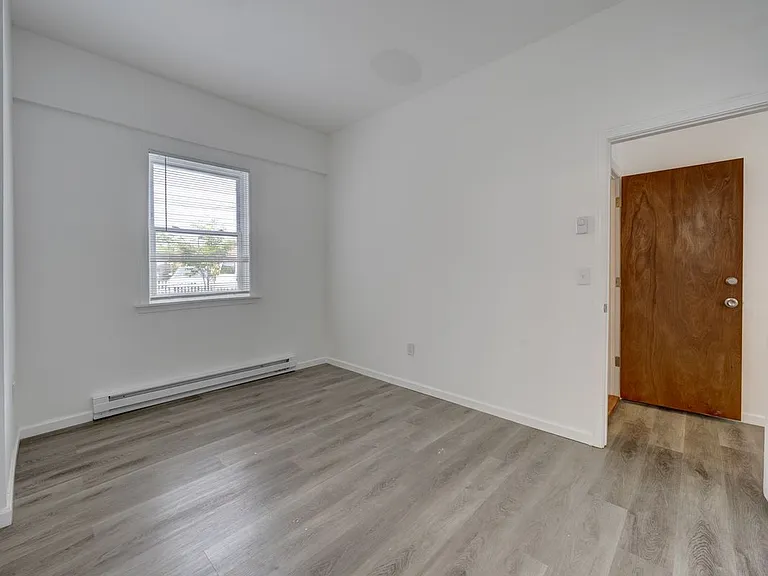 41 E High St #3 — Photo 11
