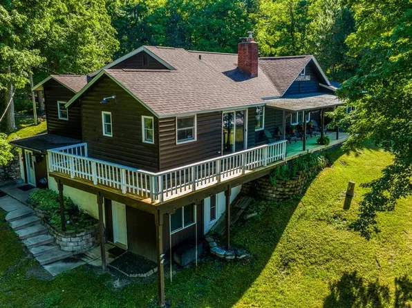 52702 Chapel Rd, Spring Lake, MN 56680