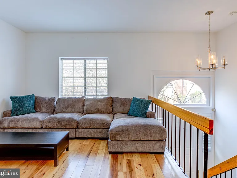 2751 Pennsylvania Ave #B103 — Photo 6