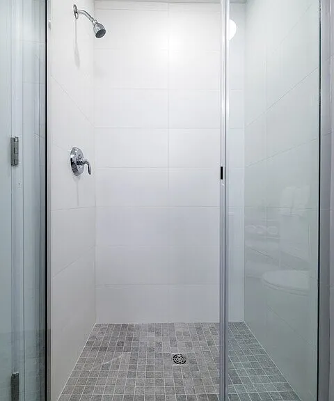 501 52nd St #8 — Photo 7
