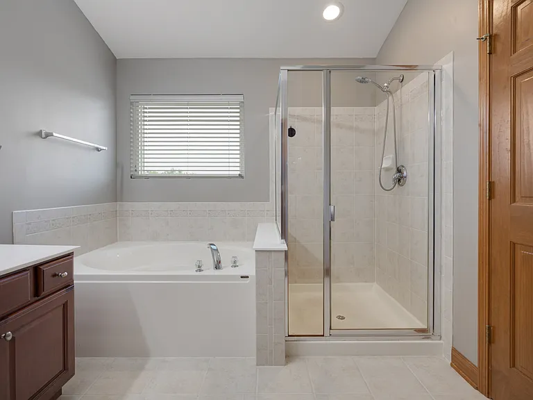 407 Bluegrass Pkwy — Photo 19