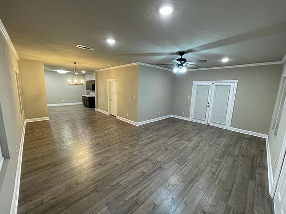 Living room / Dining Room / Kitchen