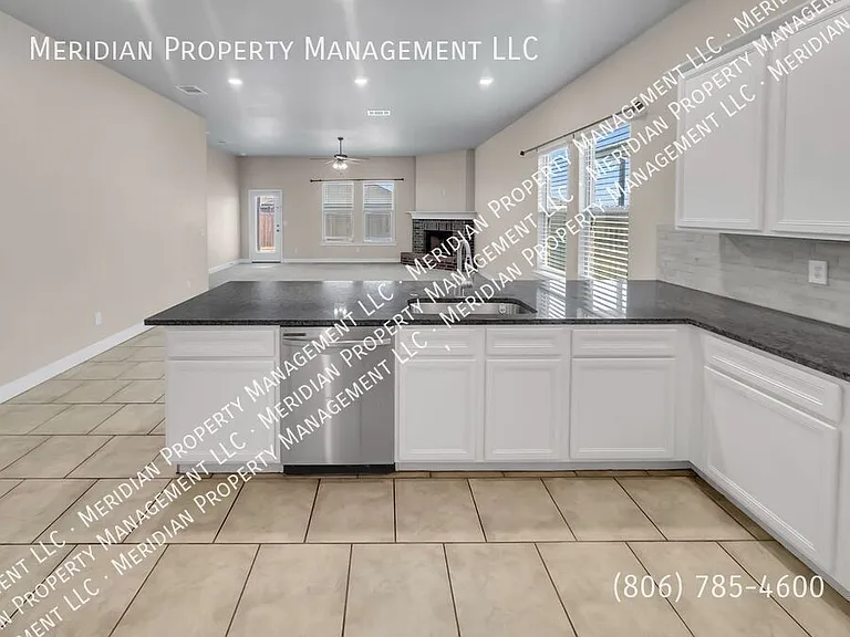 10421 Winfield Ave — Photo 13