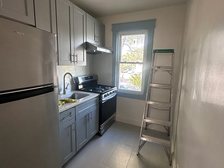 87-38 94th St #2 — Photo 3