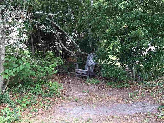 5th image of 48 Bunting Dr