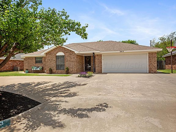 4th image of 2313 Dogwood Ln