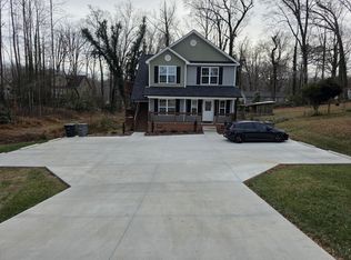 1433 Sunset Ave #1433, Asheboro, NC 27205