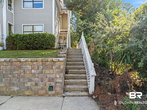 4th image of 110 5th St APT C103