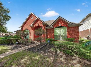12222 Aspen Ln, Stafford, TX 77477
