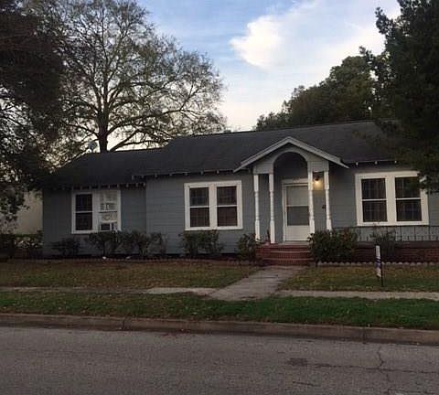 5th image of 502 E Fayle Ave