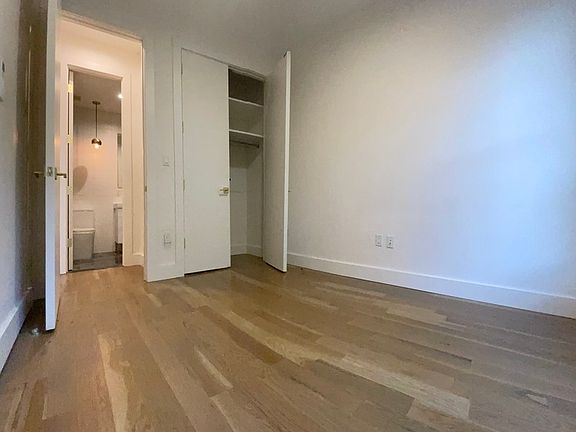 5th image of 599 Franklin Ave #3B
