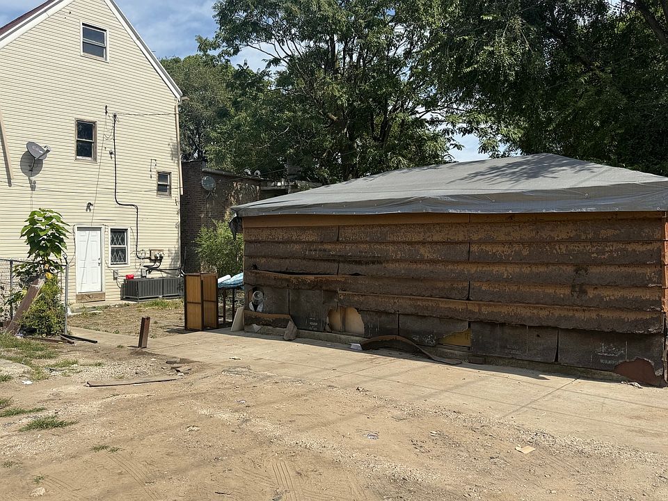 2nd image of 4053 W 16th St