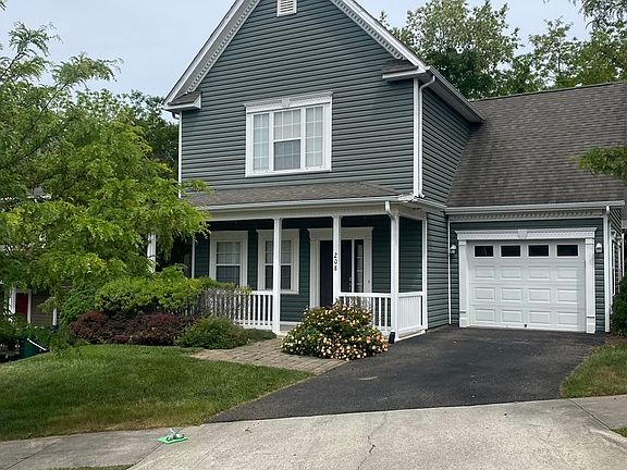 3rd image of 208 Courtney Cir