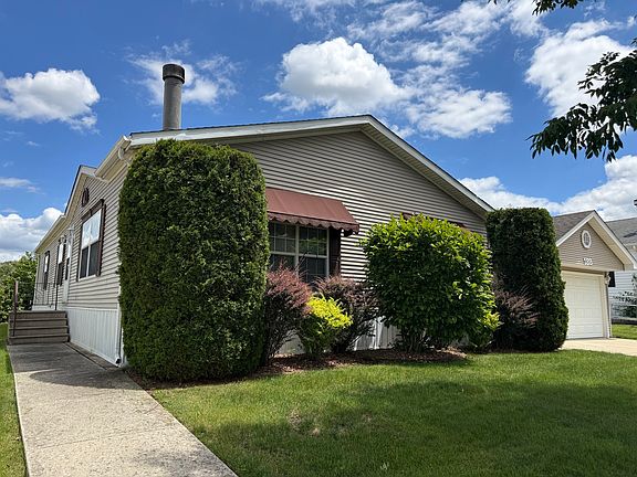 2nd image of 188 Aster Ln